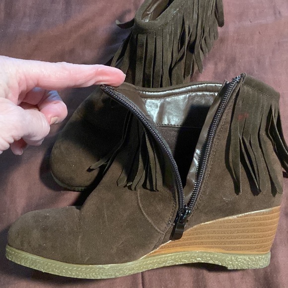 Wedged Booties by Shully’s Brand. GUC! - Picture 14 of 16